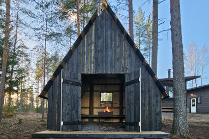 Lopen Luksuksen kotalaavuun mahtuu tulistelemaan jopa 15 henkilöä.